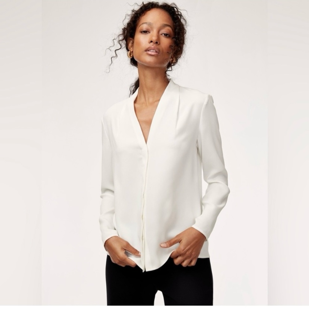 Aritzia Babaton Power Blouse XS